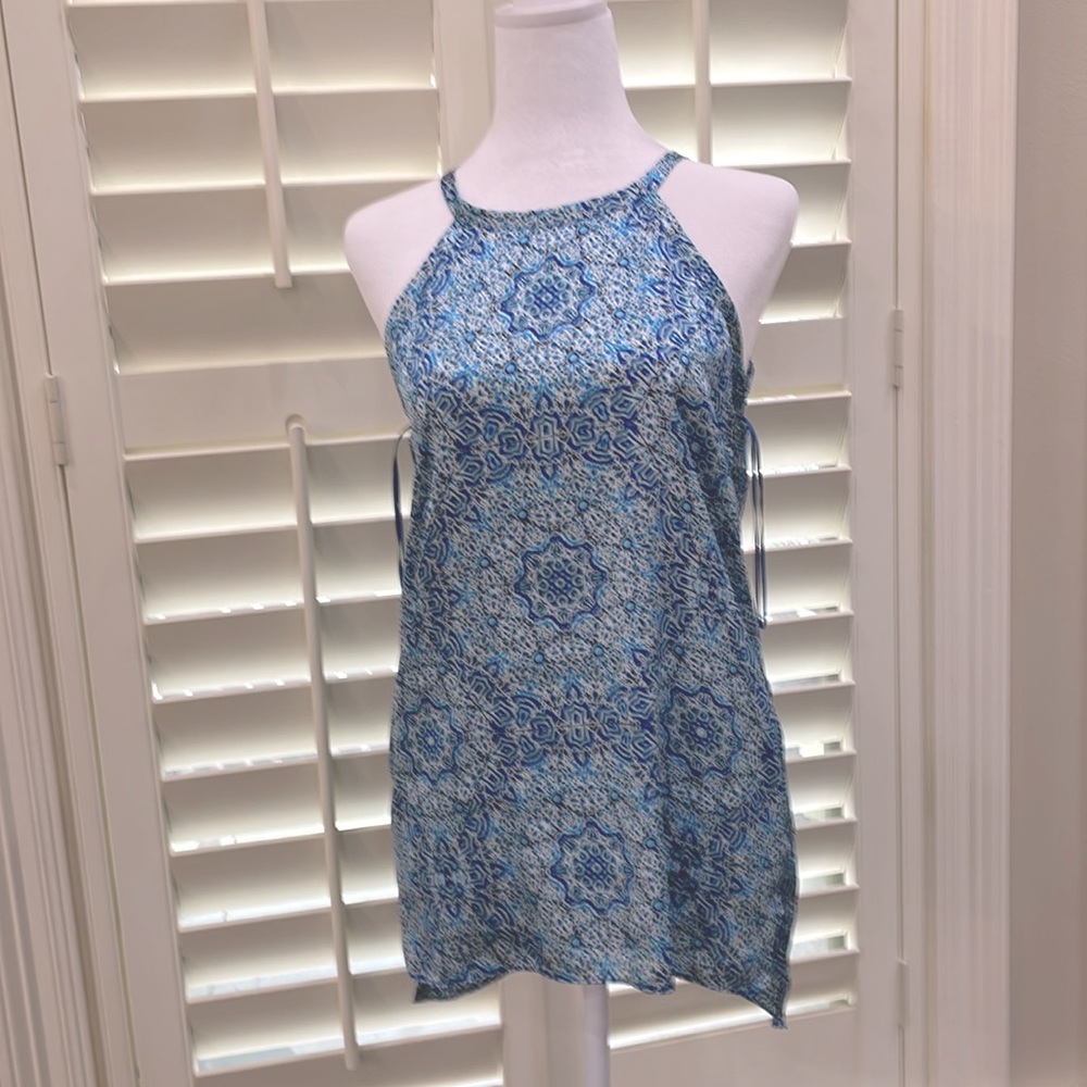 Womens top. Teal white and navy colors. Beautiful and perfect condition.